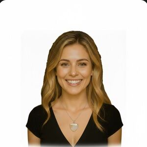 Beautiful Moonstone Pendant Necklace.